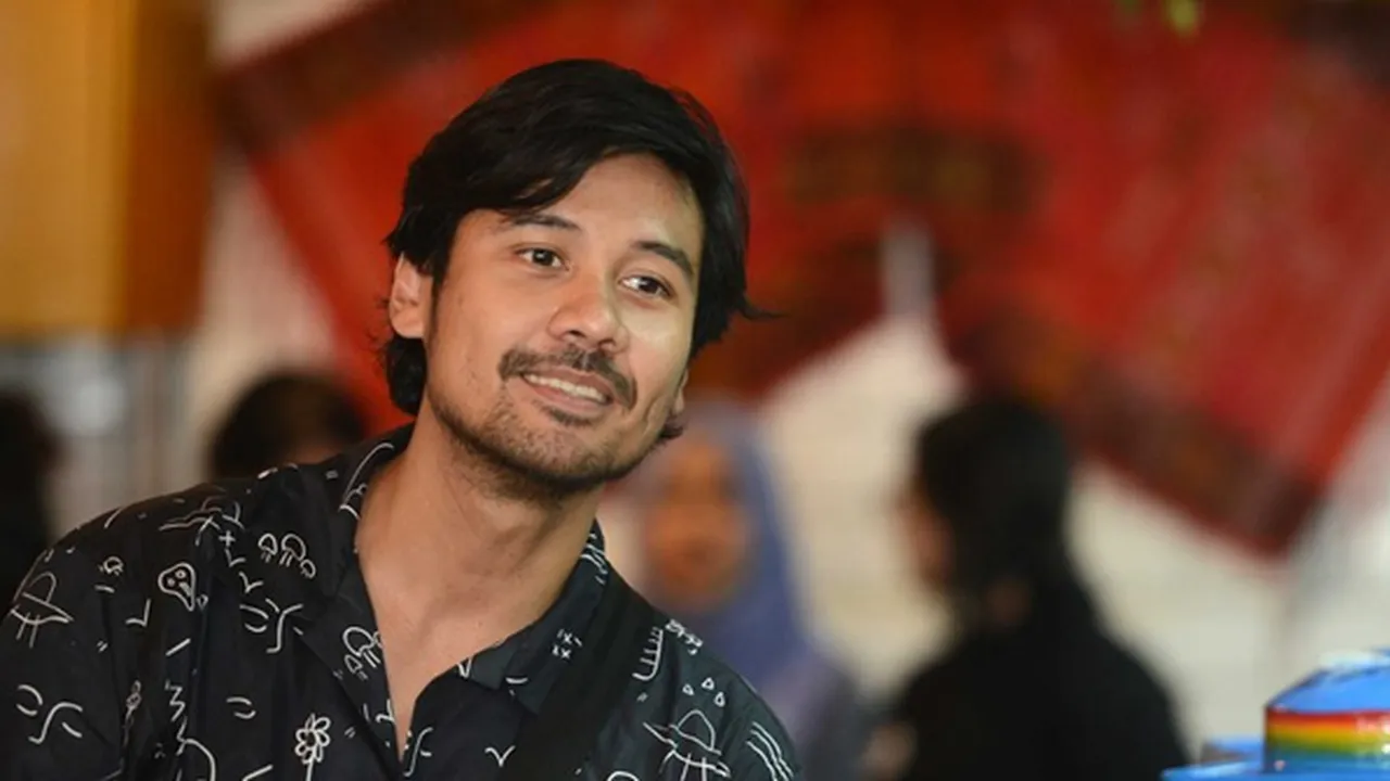 Bersama Rio Dewanto, Chicco Jerikho Buka Bisnis Lapo Halal