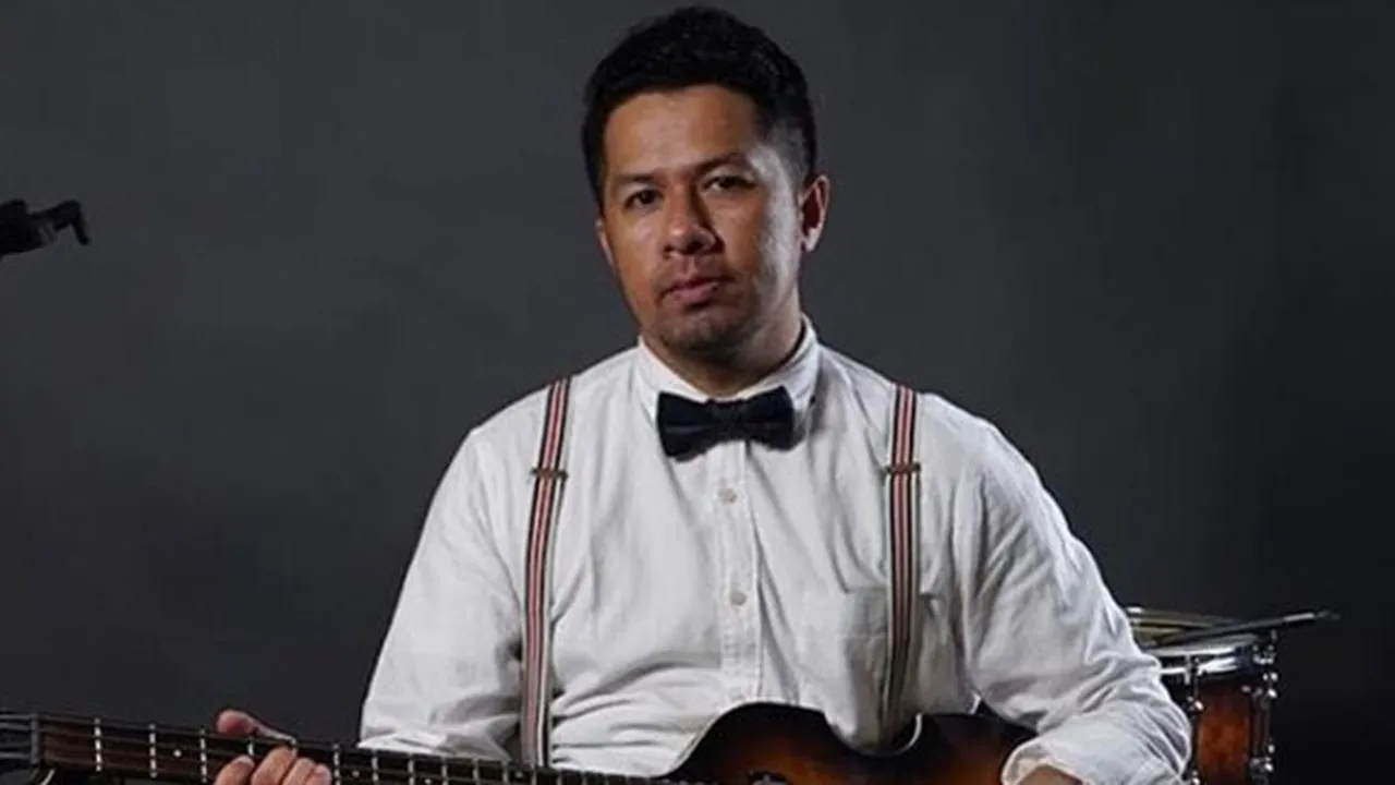 Bersolo Karier Rafly Abidin Dedikasikan Single Barunya untuk Sang Istri