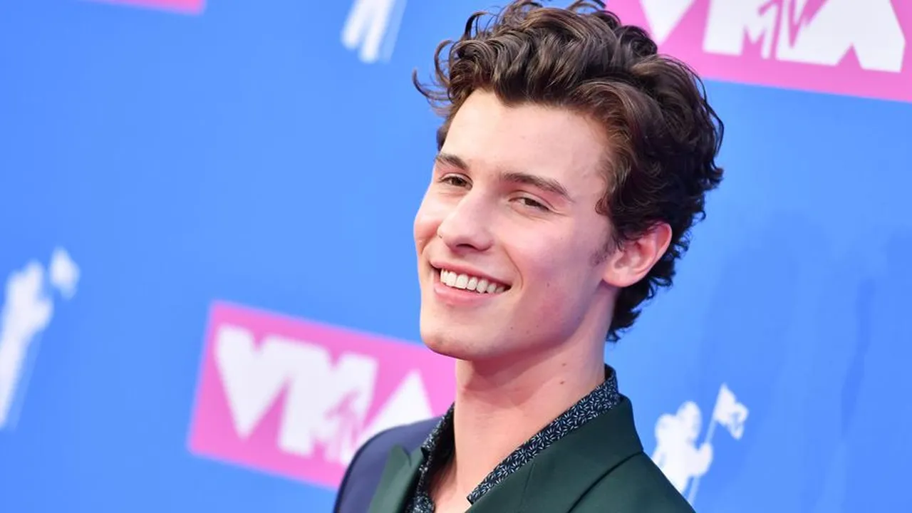 Berstatus Mantan, Shawn Mendes Akan Nyanyi di Pernikahan Justin - Hailey?