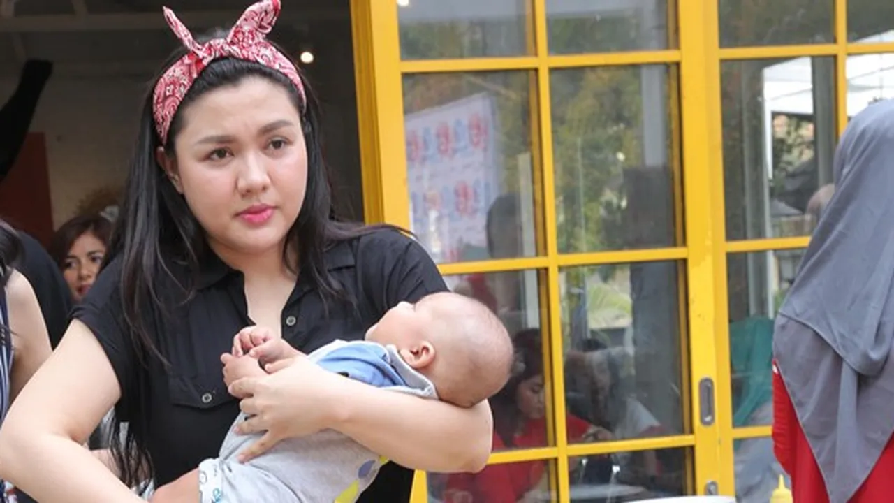 Berteman Akrab, Vicky Shu dan Kahiyang Ayu Miliki Banyak Persamaan