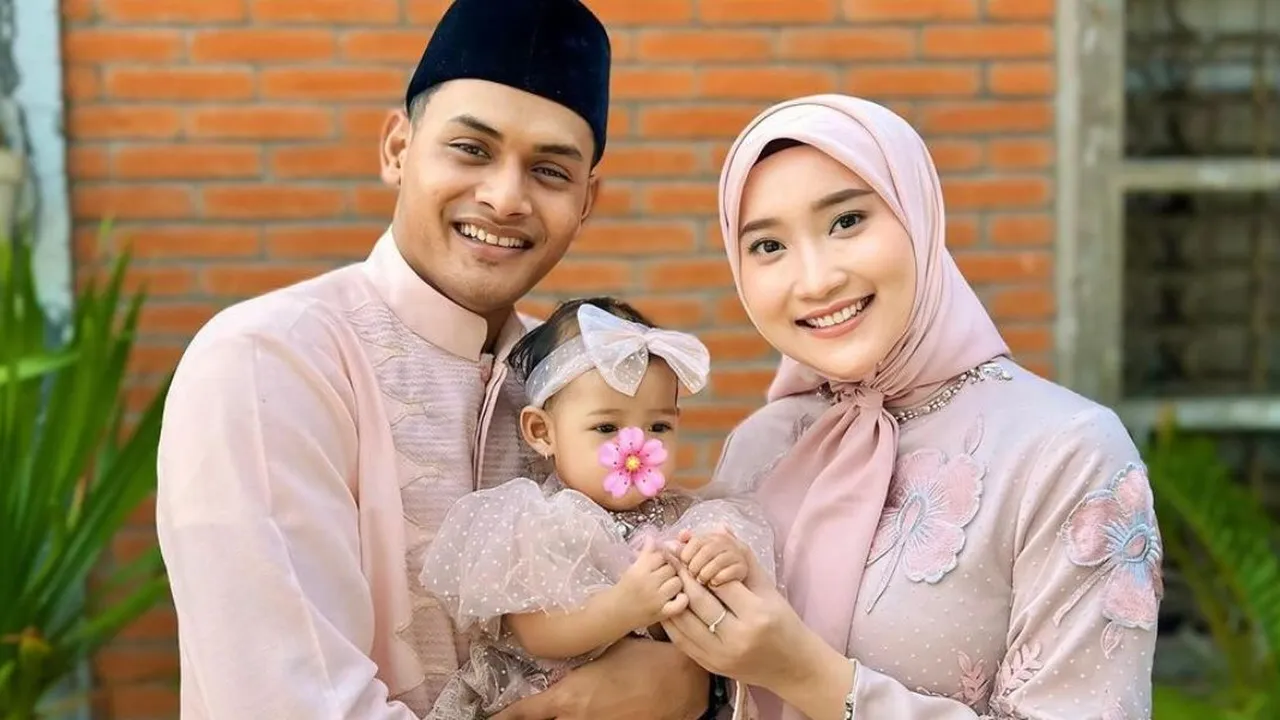 Berusia 8 Bulan, Ini Potret Gemas Kylie Yumnaa Yhara Shakti Anak Pedangdut Yeni Inka
