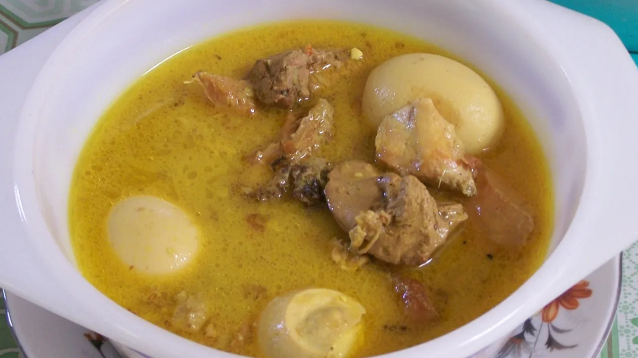 Biasa Jadi Sajian Hari Raya, Ini 4 Resep Bumbu Opor Ayam Jawa yang Empuk dan Lezat
