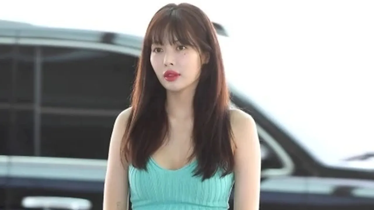 Bibir Terlihat Lebih Tebal, HyunA Dicurigai Lakukan Operasi Plastik