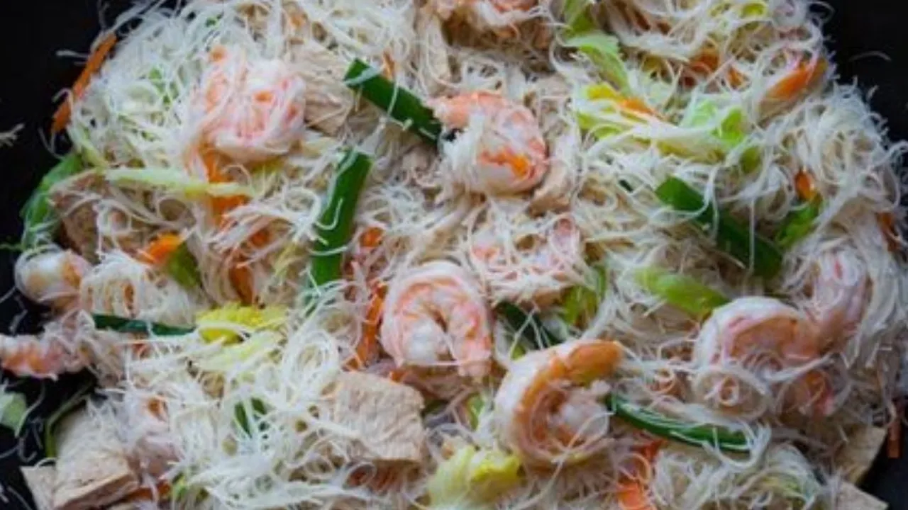 Bihun Bisa Jadi Alternatif Nasi, Begini Cara Memasaknya Agar Tidak Lembek