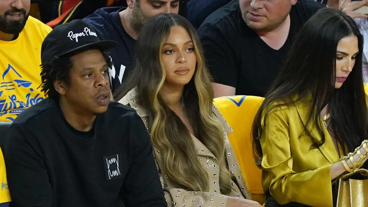 Bikin Beyonce Bete, Wanita Malang Ini Dapat Ancaman Pembunuhan! Bikin Beyonce Bete, Wanita Malang Ini Dapat Ancaman Pembunuhan!