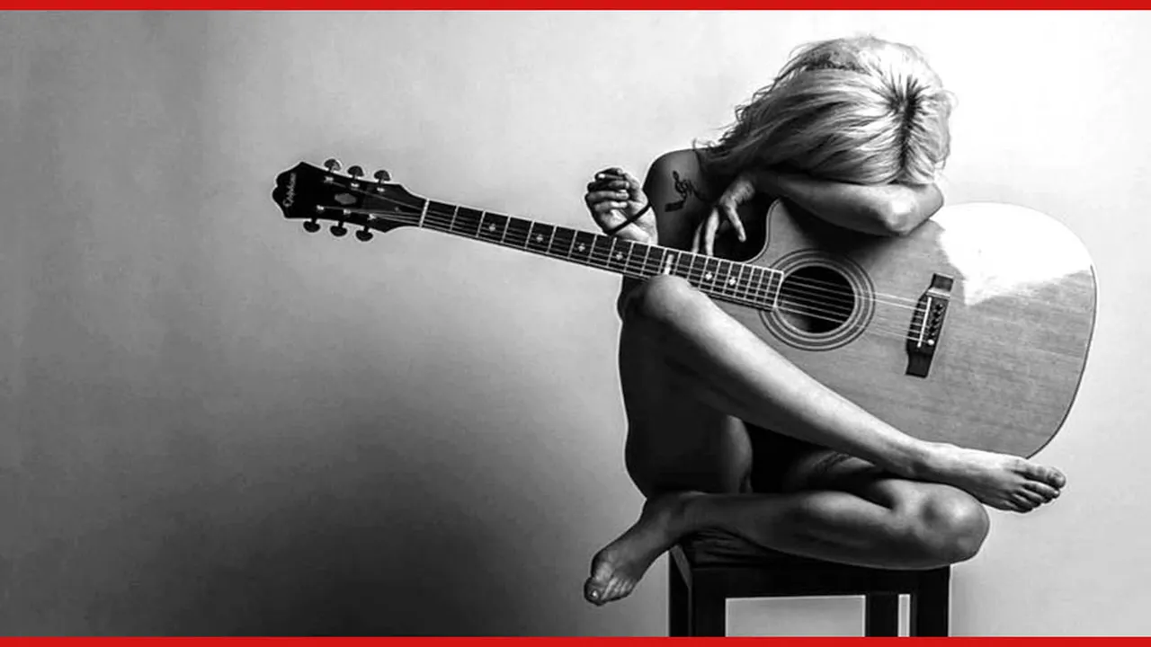 Bikin Mewek, Inilah 7 Lagu Susah 'Move On' Paling Sedih!