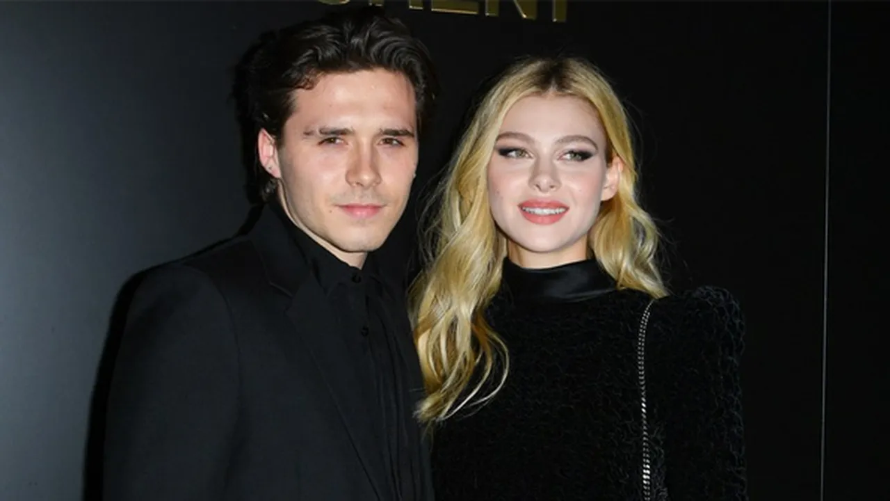 Bilang Cinta, Brooklyn Beckham Cium Mesra Nicola Peltz