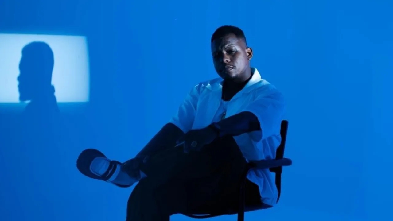 BloodLyne, Musisi Asal Zimbabwe yang Siap Mengguncang Dunia Lewat Lagu Debutnya BloodLyne, Musisi Asal Zimbabwe yang Siap Mengguncang Dunia Lewat Lagu Debutnya