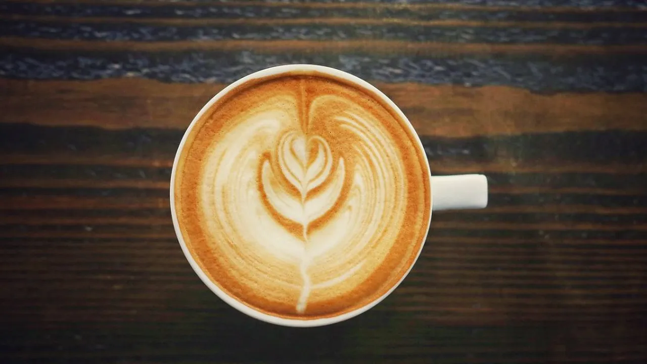Bolehkah Minum Kopi Saat Darah Tinggi? Berikut Fakta dan Penjelasannya