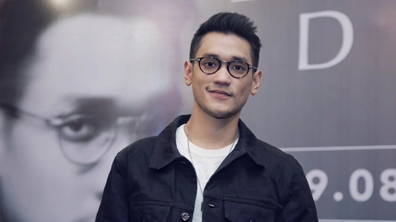 Botakin Rambut di Tengah Lockdown, Afgansyah Reza Disebut Mirip Aktor Korea