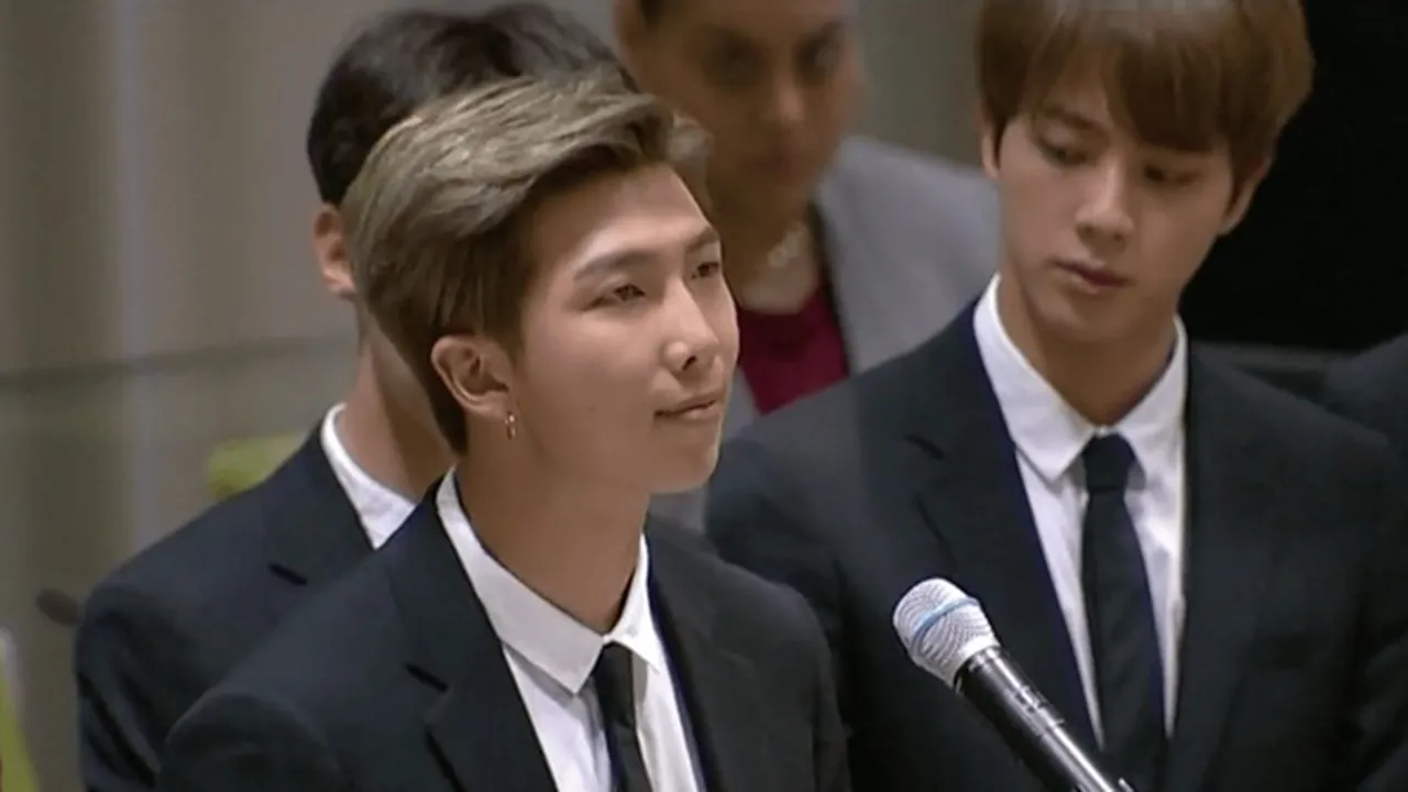 BTS Pidato di Depan Orang Penting Dunia, RM Minta Anak Muda Berani Bicara