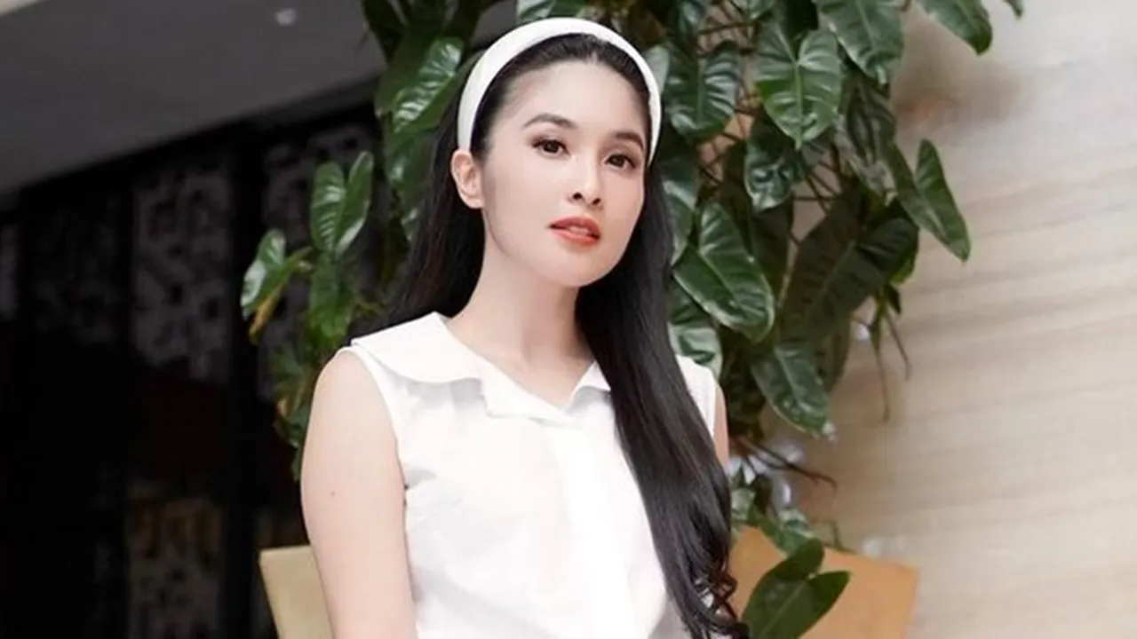 Bukan Dirinya, Sandra Dewi Ungkap Wanita Tercantik di Keluarganya
