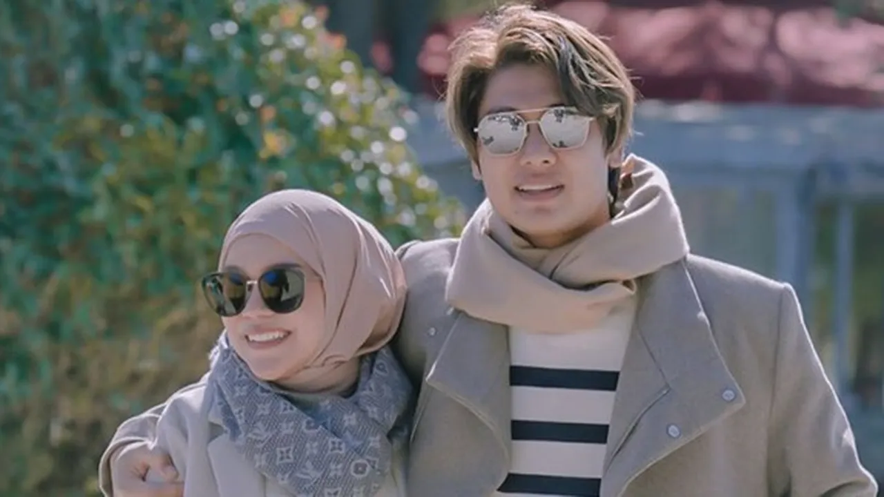 Bukan Lebay, Ini Alasan Lesti dan Rizky Billar Bawa Kursi Roda Saat Honeymoon ke Turki