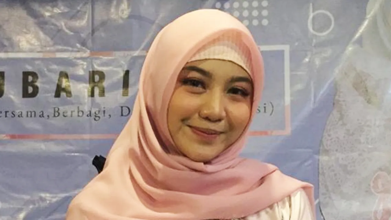 Bulan Ramadan, Ghea Indrawari Rutin Buka Bersama dengan Fans