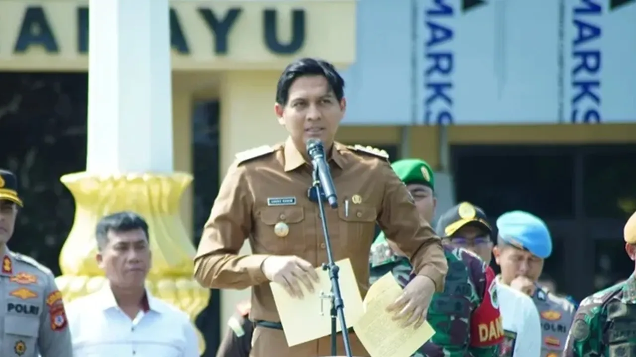 Bupati Lucky Hakim Masuk 5 Besar Kepala Daerah Terbaik Nasional Bupati Lucky Hakim Masuk 5 Besar Kepala Daerah Terbaik Nasional
