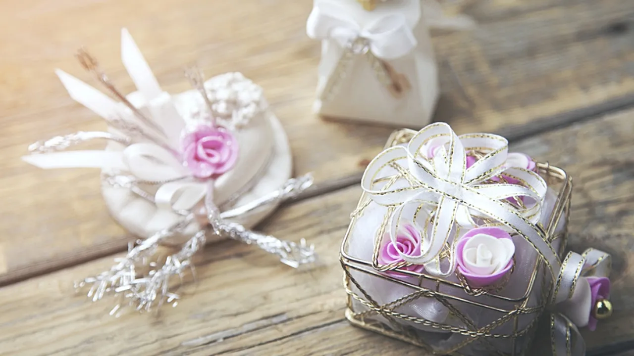 Butuh Souvenir Pernikahan Unik dan Estetik? Begini Tips Memilihnya!