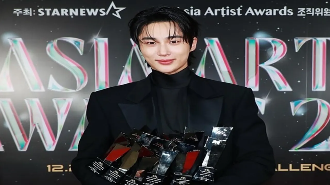 Byeon Woo Seok Jadi Sorotan, Ini Daftar Peraih Penghargaan di Asia Artist Awards 2024 Byeon Woo Seok Jadi Sorotan, Ini Daftar Peraih Penghargaan di Asia Artist Awards 2024