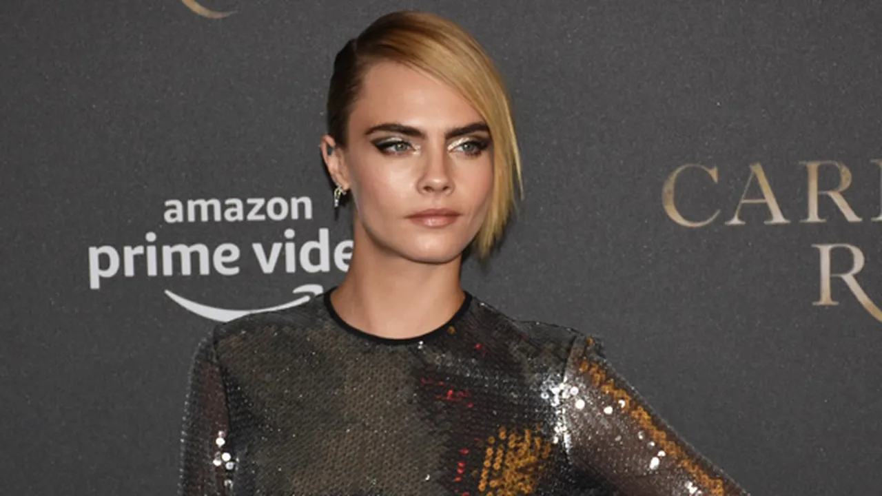 Cara Delevingne Jadi Supermodel dengan Bayaran Termahal di Inggris
