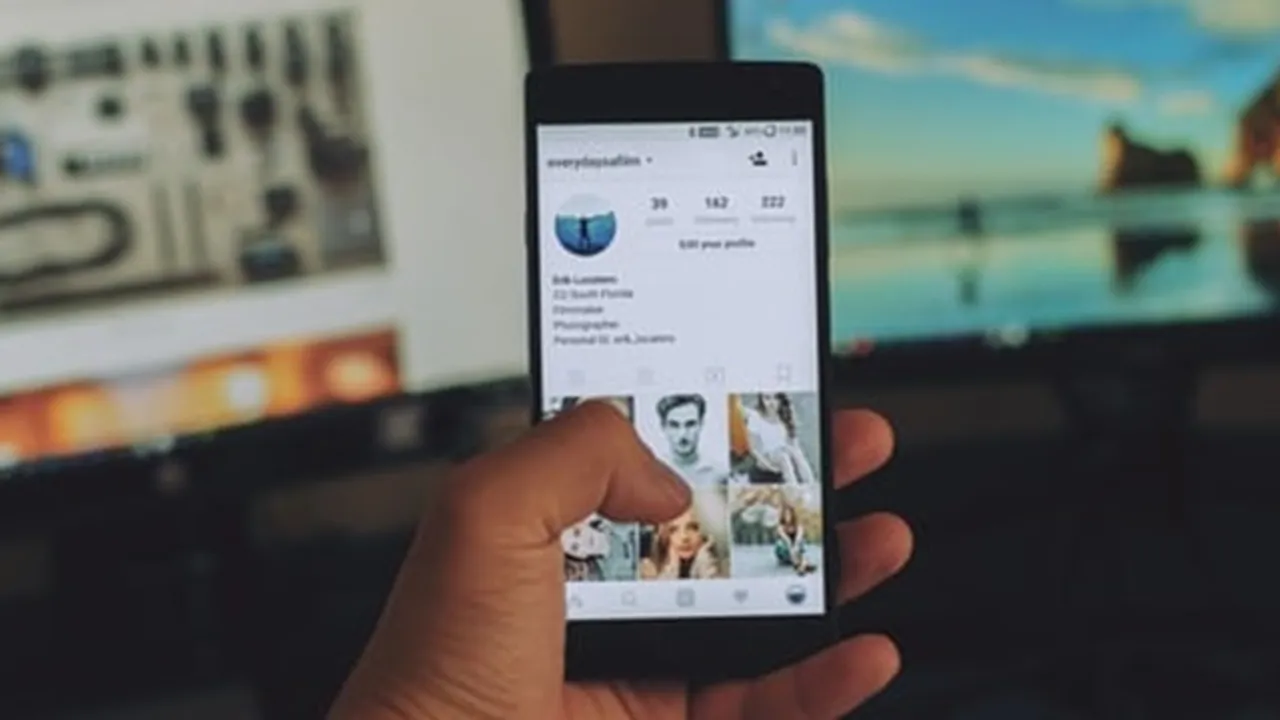 6 Cara Download Photo di Instagram Tanpa Aplikasi Tambahan, Mudah dan Cepat Dilakukan 6 Cara Download Photo di Instagram Tanpa Aplikasi Tambahan, Mudah dan Cepat Dilakukan