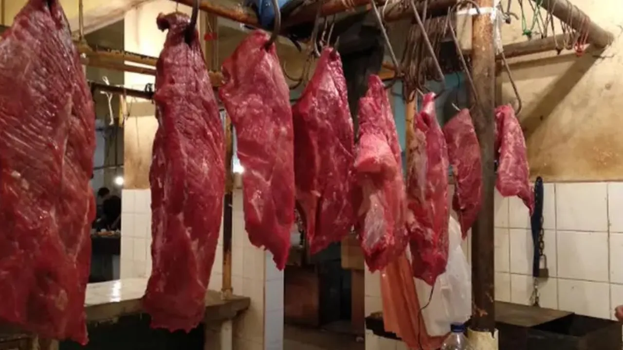 Cara Empukkan Daging Sapi Tanpa Panci Presto, Tips Sederhana dari YouTube Noer Diary