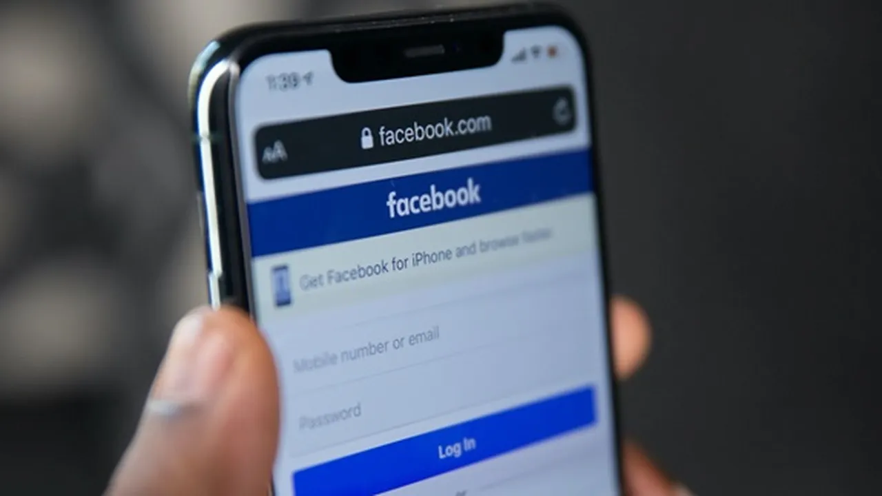 14 Cara Hack FB Sendiri dan Orang Lain dengan Mudah, Gunakan Secara Bijak