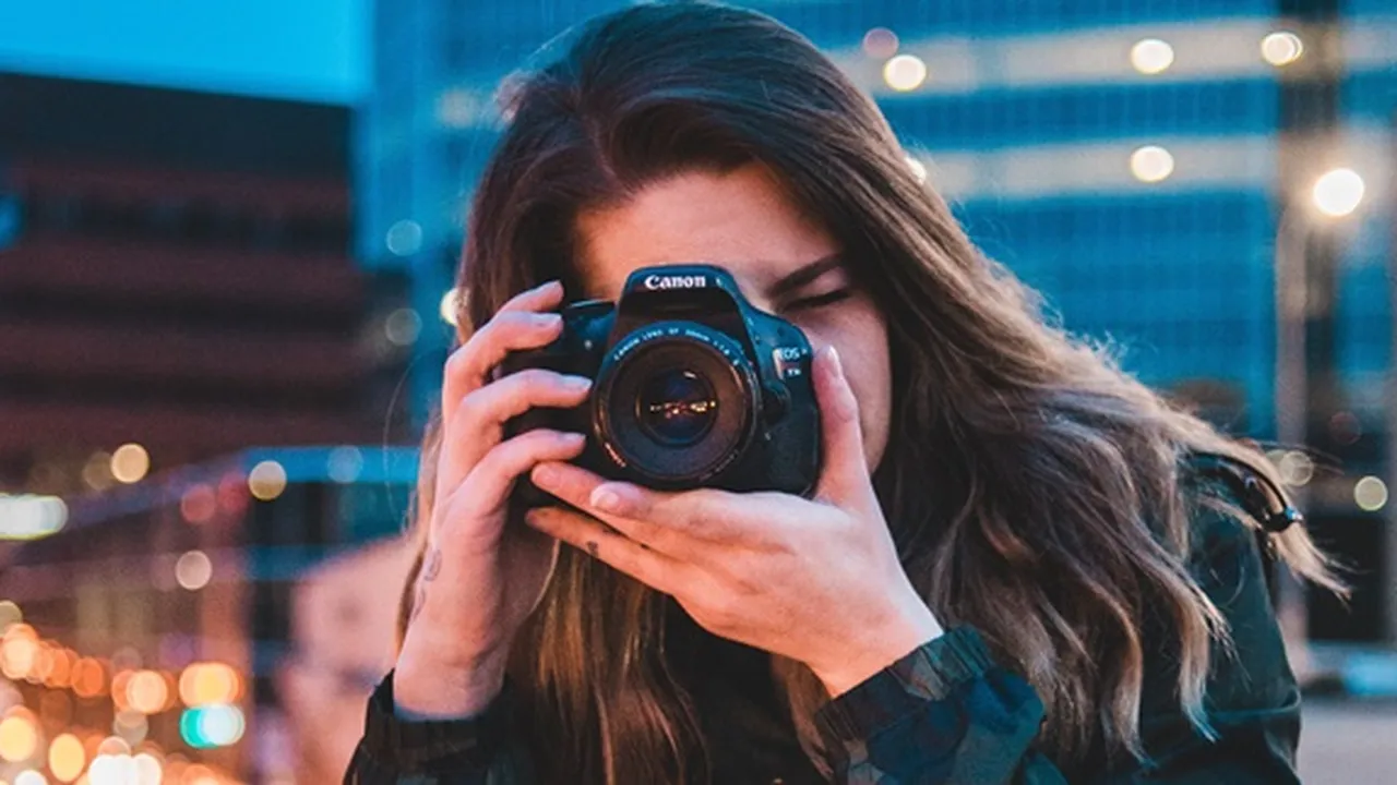 Cara Jual Foto di Internet Bagi Fotografer, Ketahui Pula Kriteria dan Aplikasinya
