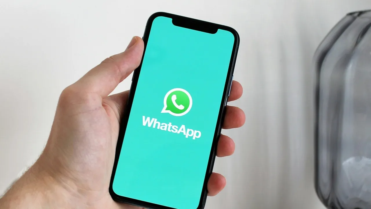 Cara Keluar dari Sadap WhatsApp: Panduan Lengkap Mengamankan Akun