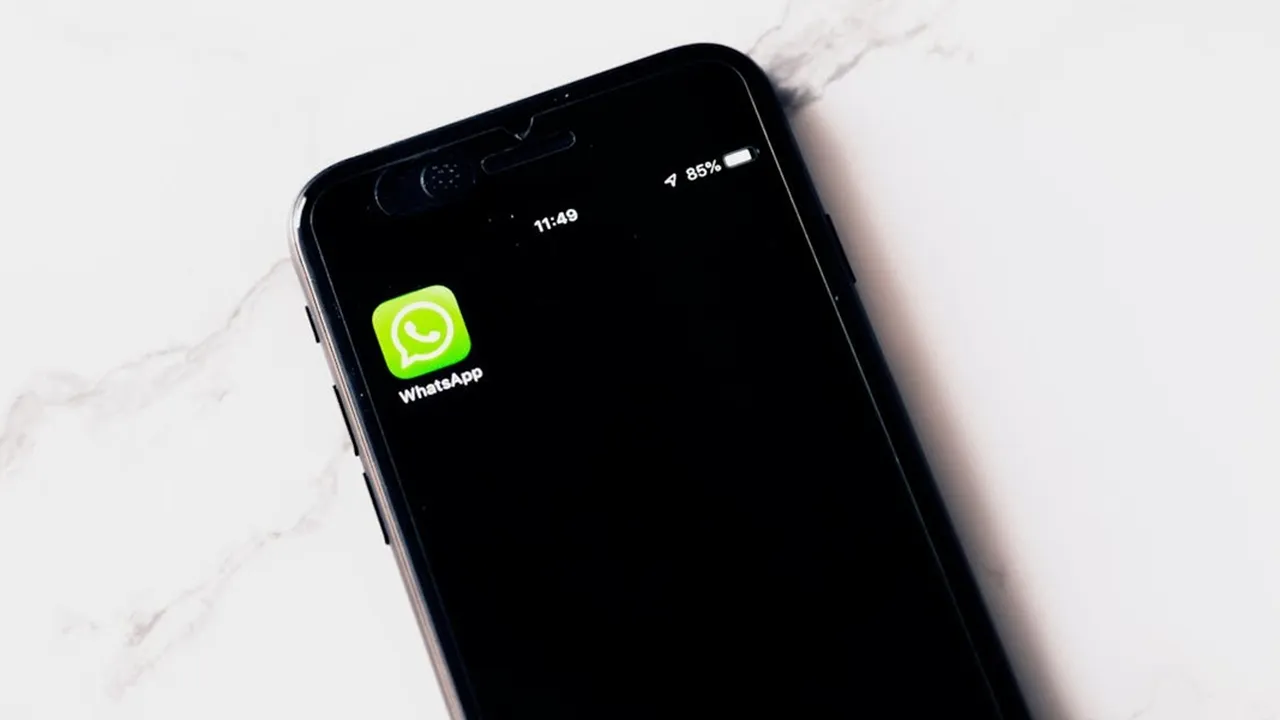 Cara Keluar dari WhatsApp Web dengan Mudah dan Aman