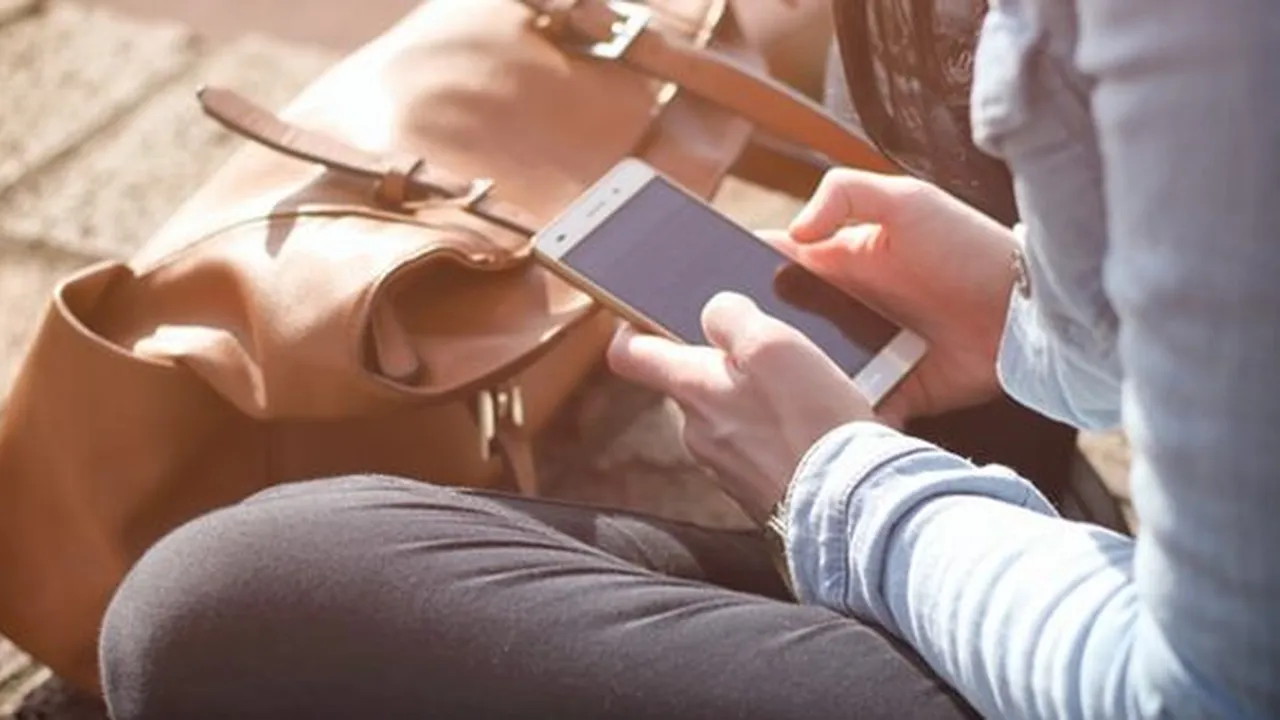 Cara Melacak IMEI HP Orang Lain, Bisa Jadi Solusi Bila HP Teman - Keluarga Hilang