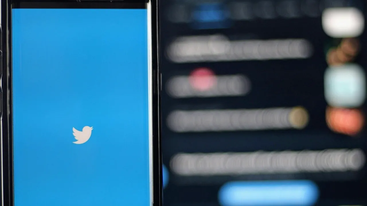 Cara Memasang Twitter di Mobil: Panduan Lengkap untuk Pengemudi Modern