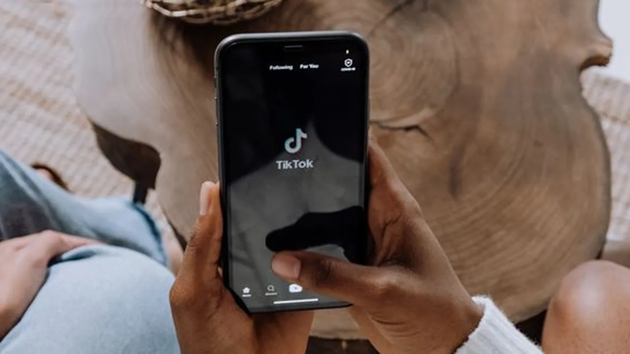 Cara Memasukkan Kode Undangan TikTok Lite yang Tepat, Bagi Pengguna Lama - Baru