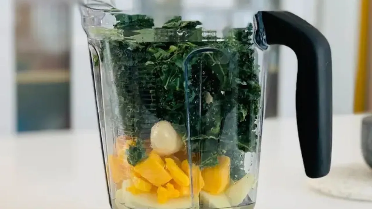 Cara Membersihkan Sisa Lemak di Blender Hanya dengan 1 Bahan Dapur