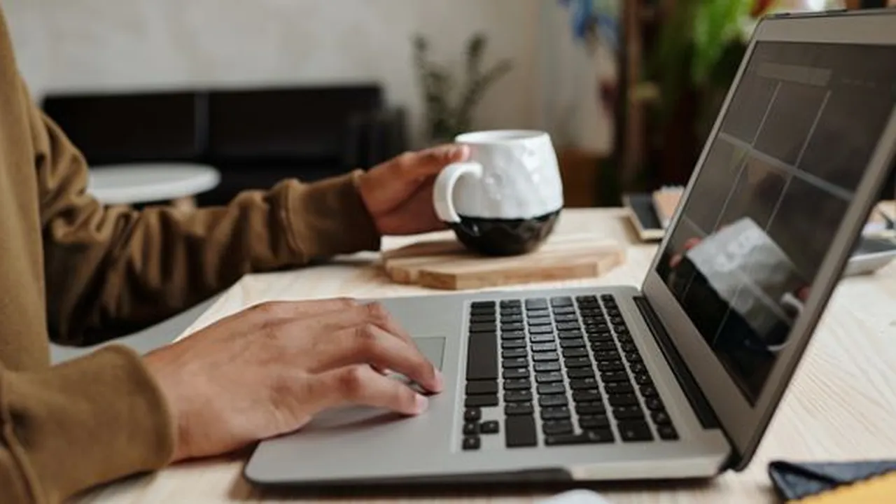 Cara Membuat Blog di HP yang Gratis dan Bisa Menghasilkan Uang