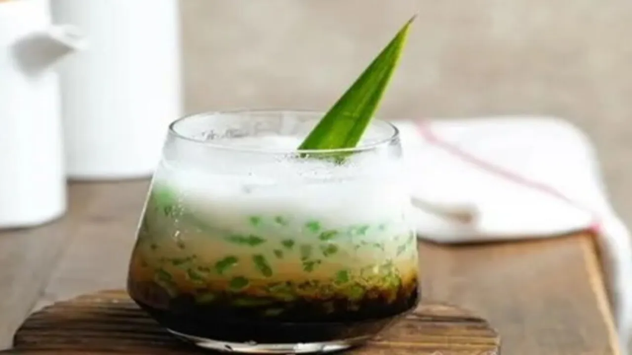Cara Membuat Es Cendol Santan, Resep Takjil Buka Puasa Nikmat dan Segar
