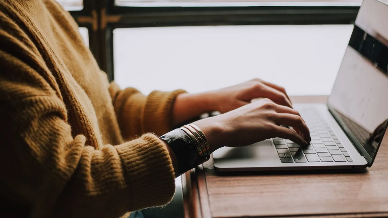 Cara Membuat Link Zoom Meet di Laptop dan HP, Praktis Banget