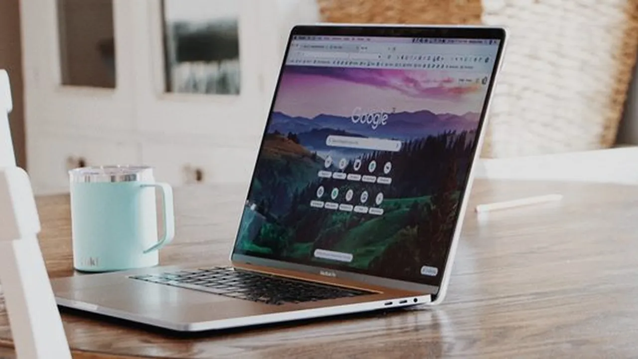 Cara Membuat Website Gratis Lewat HP yang Mudah, Beserta Pengertian dan Jenisnya