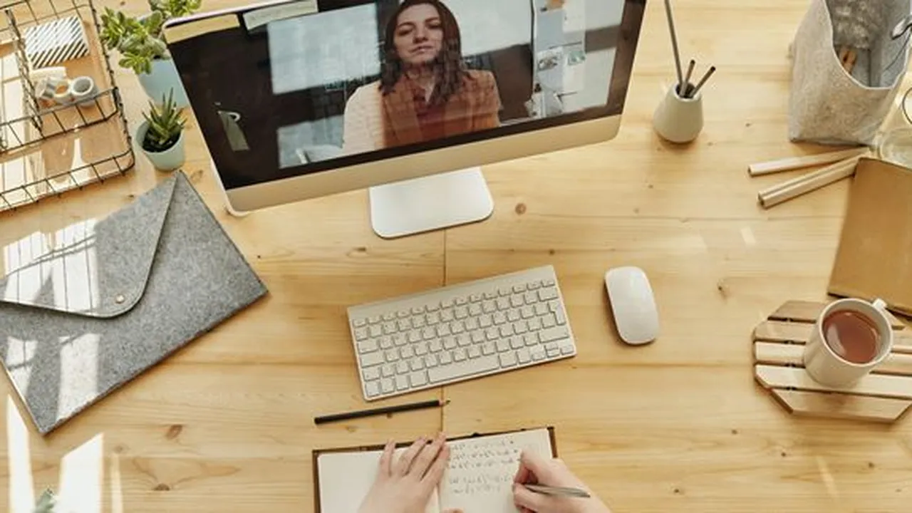 Cara Membuat Zoom Meeting di HP yang Mudah Bagi Pengguna Baru