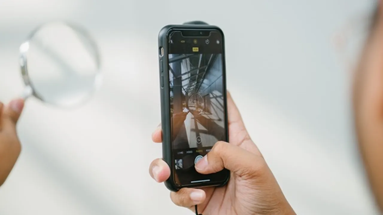 5 Cara Memperbesar Ukuran Foto di HP Tanpa Aplikasi Lewat Online, Gampang Banget