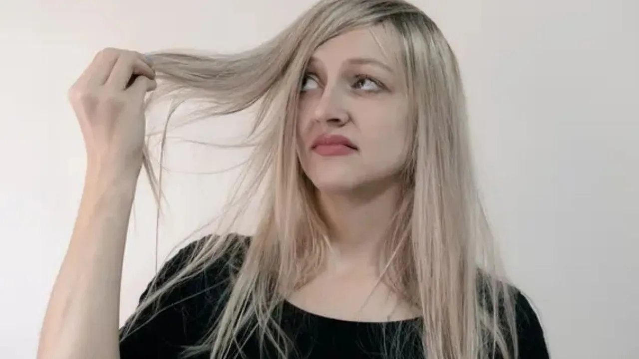 Cara Mencegah Rambut Beruban Hanya dengan Satu Jenis Minyak