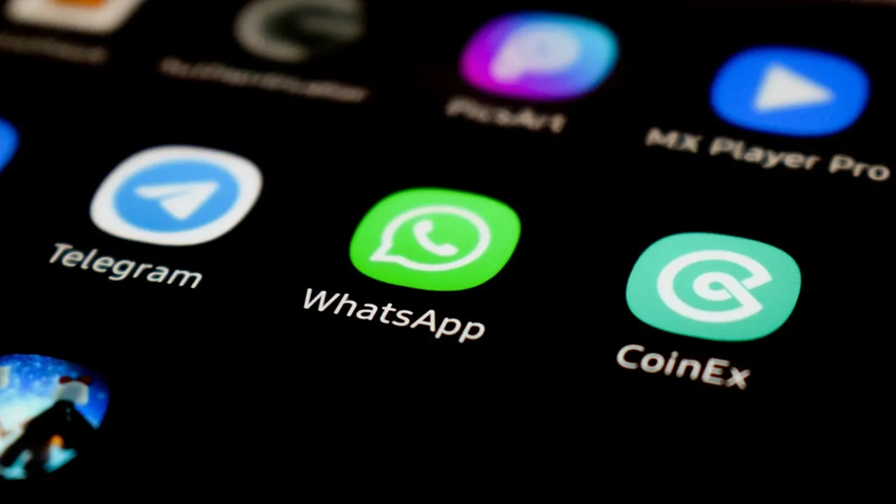 Cara Mendapatkan Kode WhatsApp dengan Mudah dan Aman
