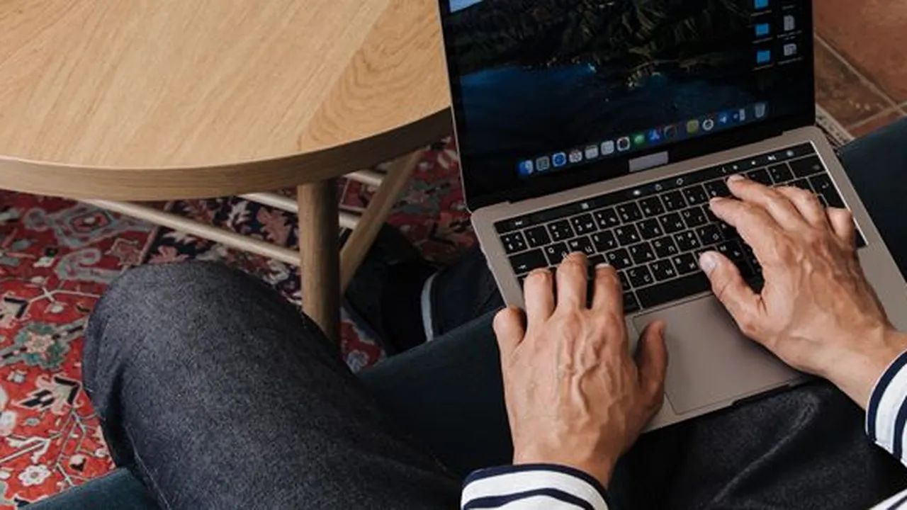 Cara Mengaktifkan Bluetooth di Laptop yang Mudah dan Praktis
