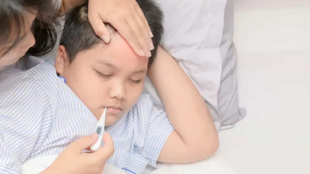 Cara Mengatasi Anak Demam Saat Malam, Tips Terbaik untuk Orang Tua di Rumah
