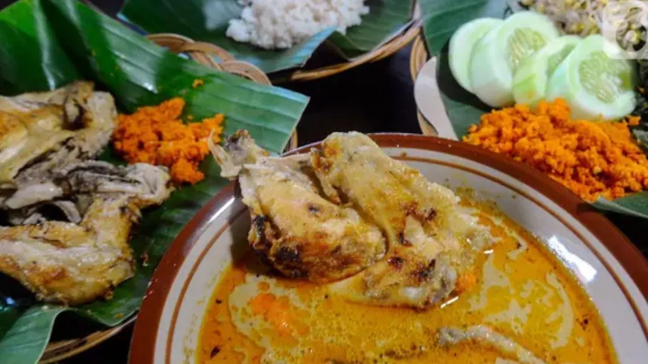 Cara Mengempukkan Ayam Kampung Secara Alami Hanya dengan Satu Daun Istimewa
