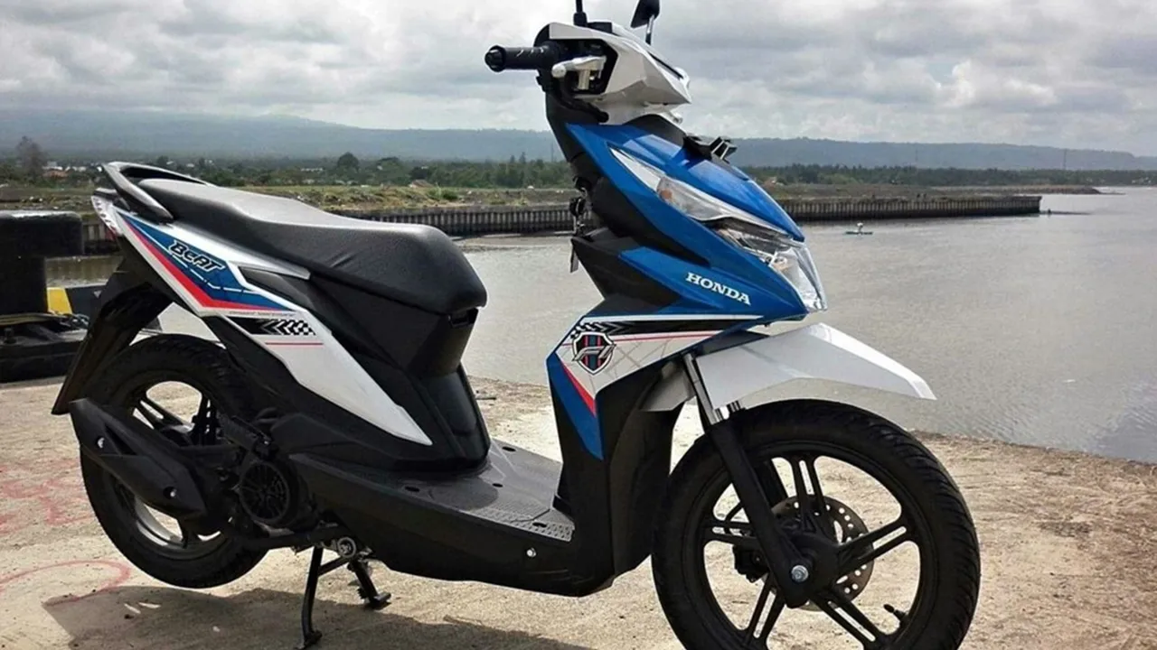 Cara Menggunakan Power Outlet Motor Beat dengan Aman dan Benar agar Aki Tetap Awet