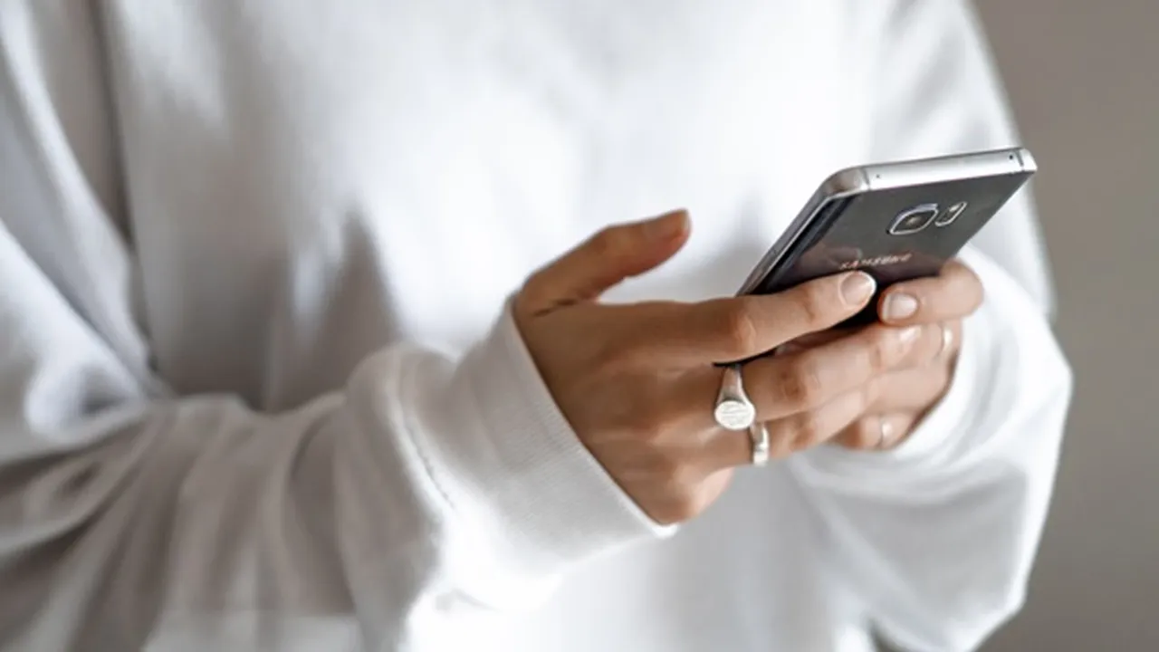 Cara Mengirim Pulsa Indosat ke Semua Operator 2021, Mudah dan Cepat