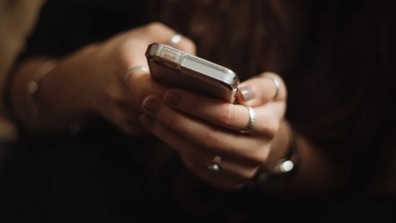 12 Cara Menyadap HP Suami dari Jarak Jauh Tanpa Diketahui, Lewat Web dan Aplikasi