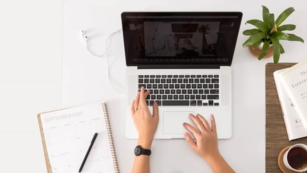 Cara Meredupkan Layar Laptop dengan Mudah, Bikin Mata Lebih Nyaman dan Sehat