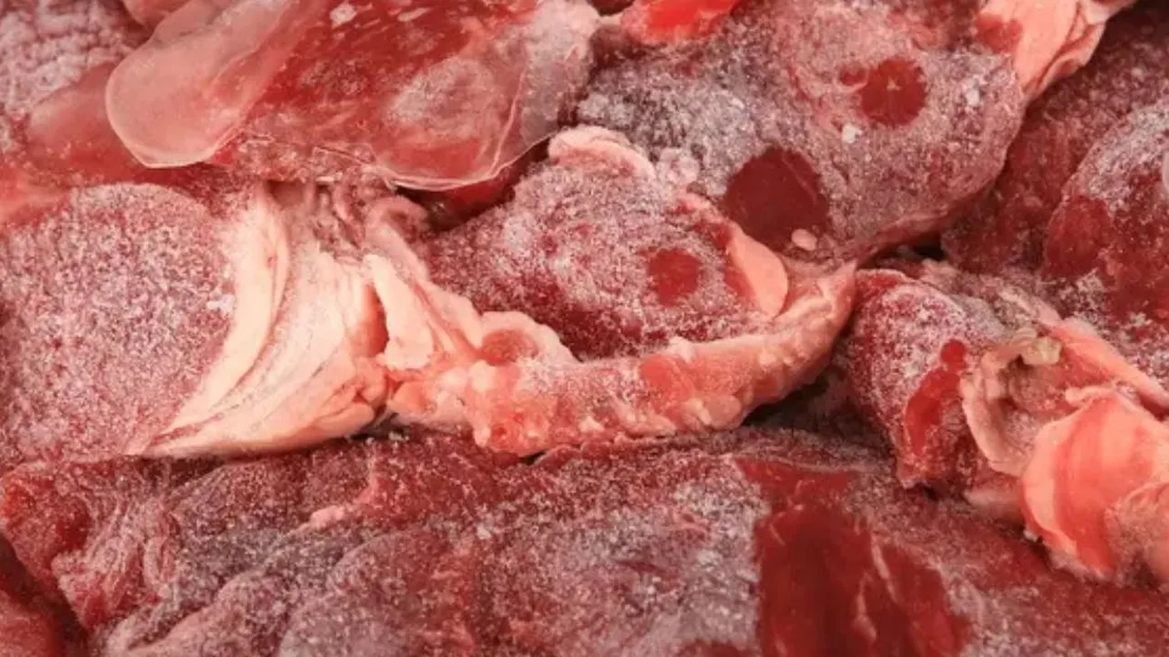 Cara Mencairkan Daging Beku dengan Mudah Menggunakan 2 Bahan Dapur