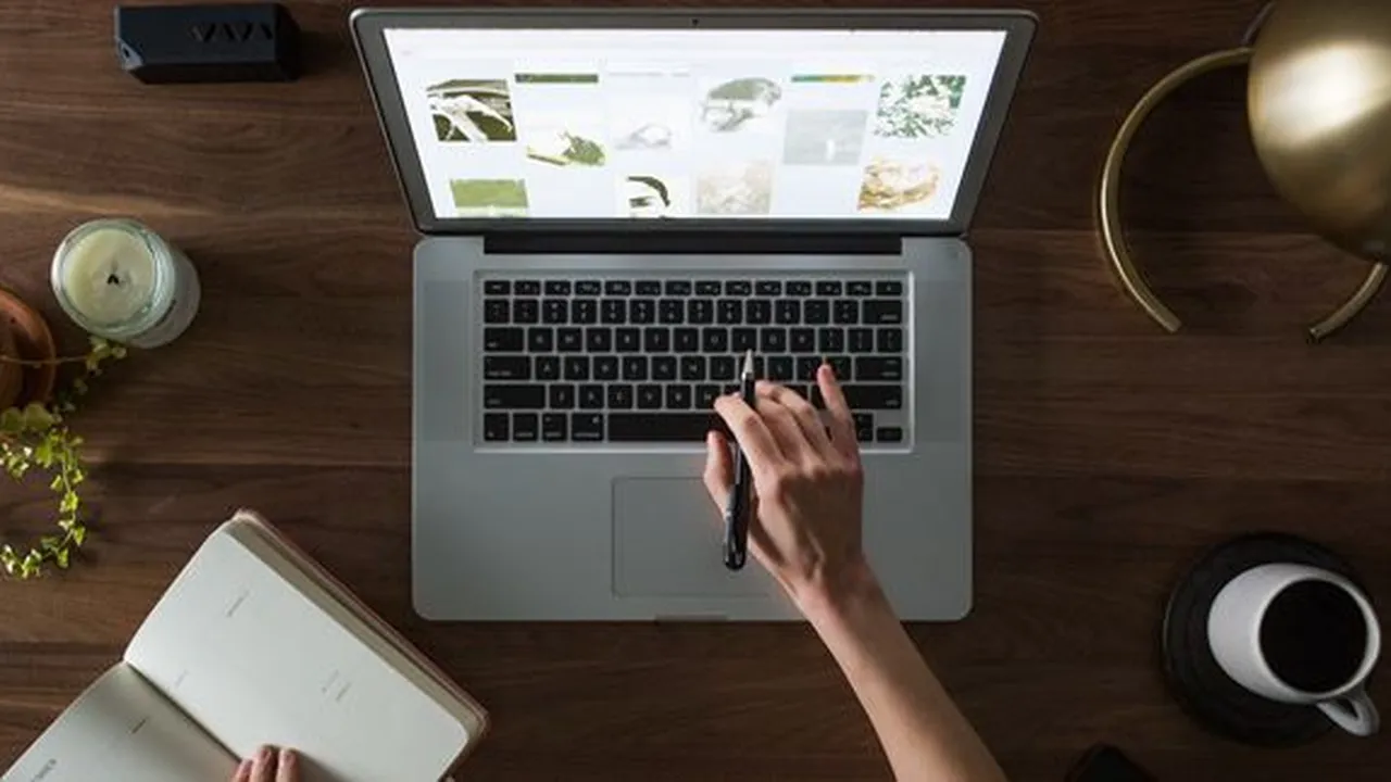 Cara Refresh Laptop yang Tepat, Beserta Kelebihan, Kekurangan, dan Hal yang Perlu Diperhatikan