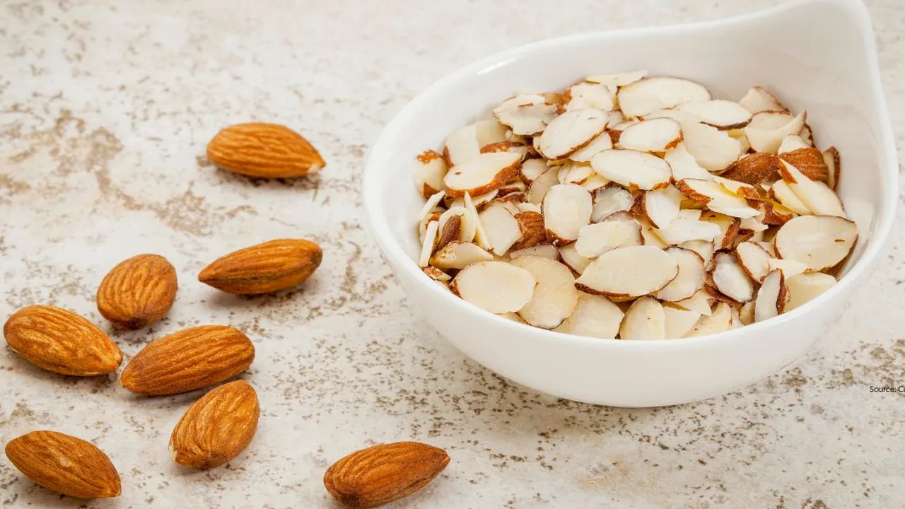 Cara Sederhana Membuat Almond Slice Tetap Renyah dan Gurih